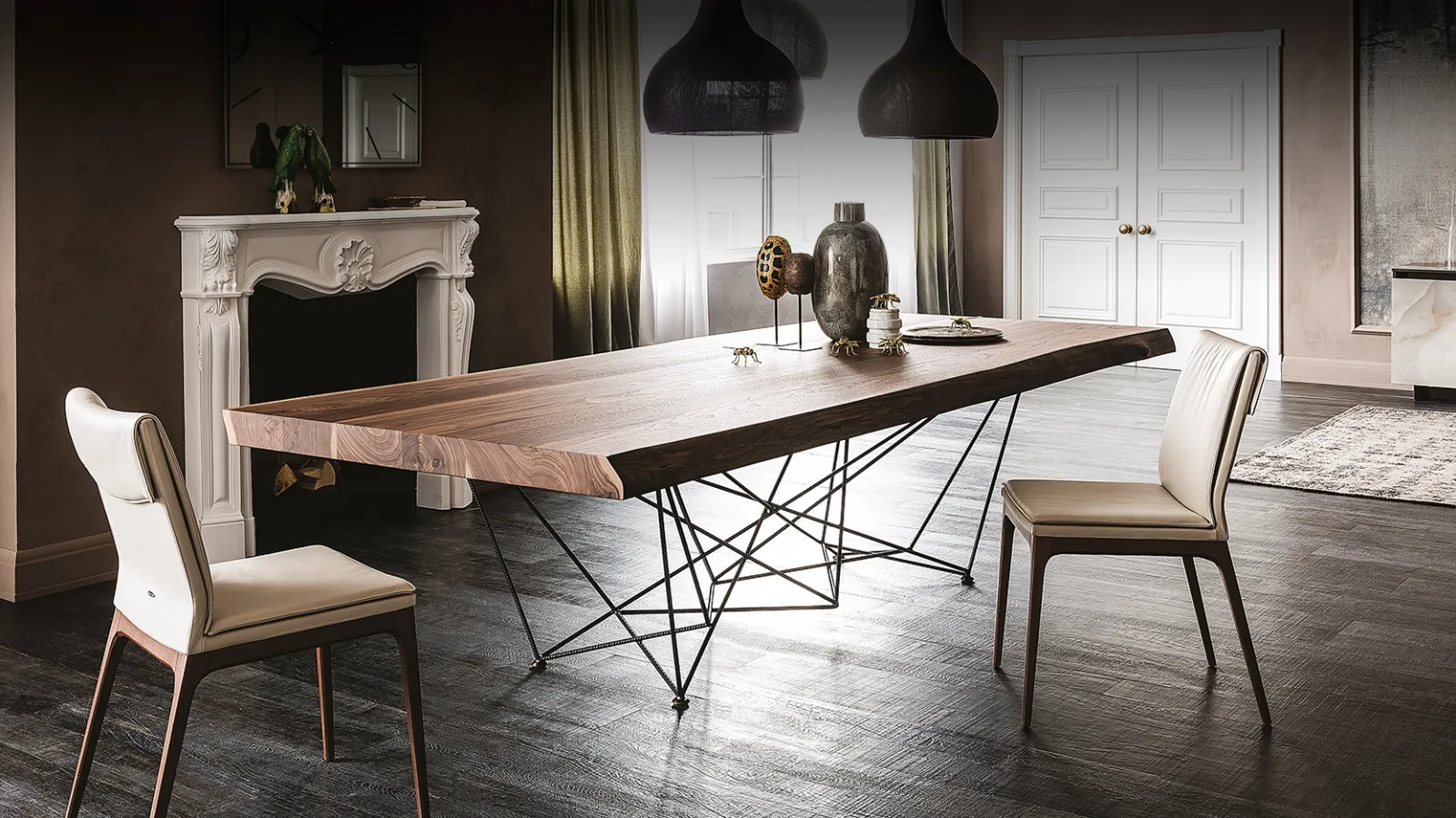 Tavolo con piano in legno di noce massello con bordi irregolari Gordon Deep Wood di Cattelan Italia